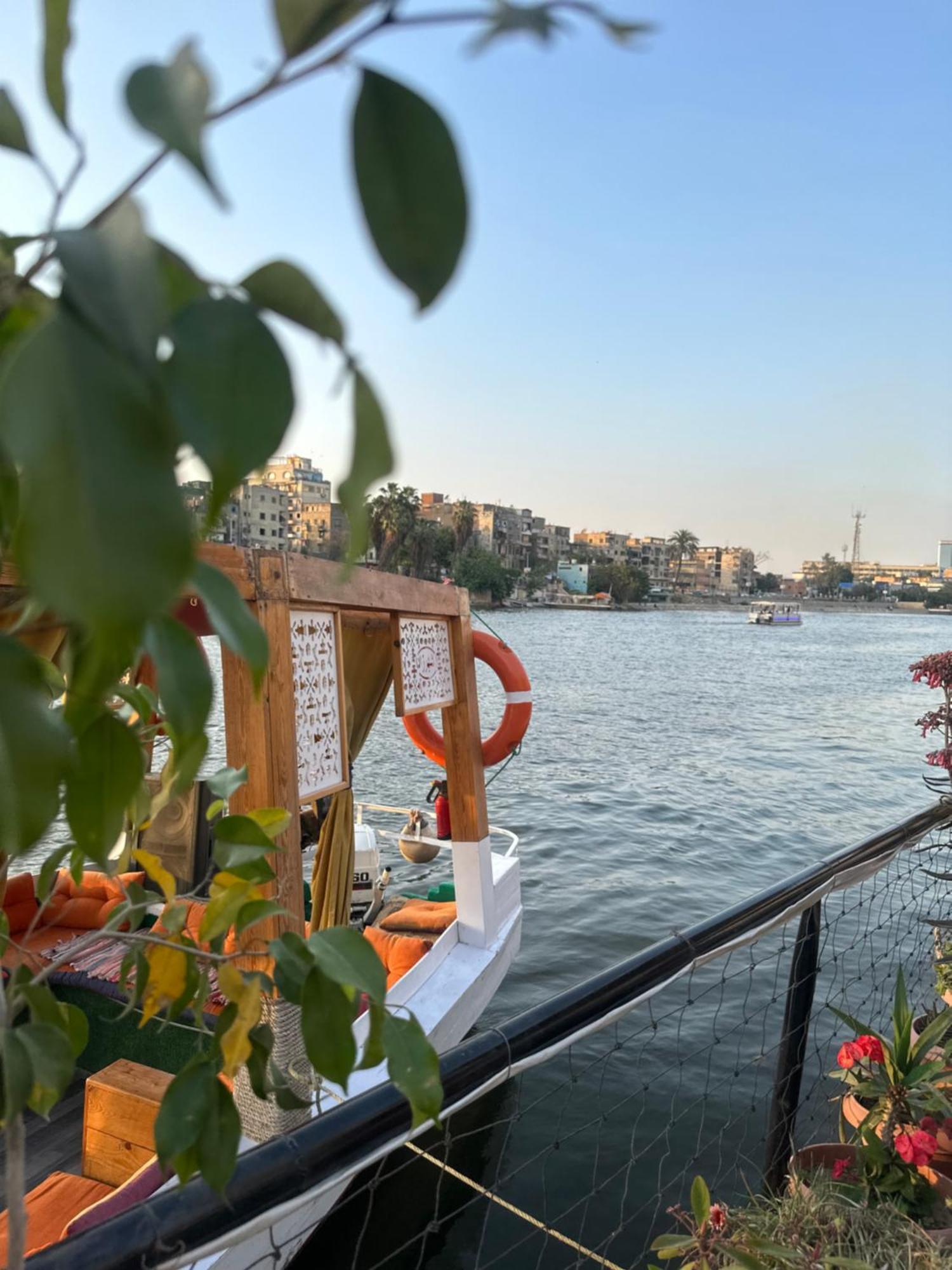 Modern 1-Bedroom Apartment In Zamalek Visits Allowed Le Caire Extérieur photo