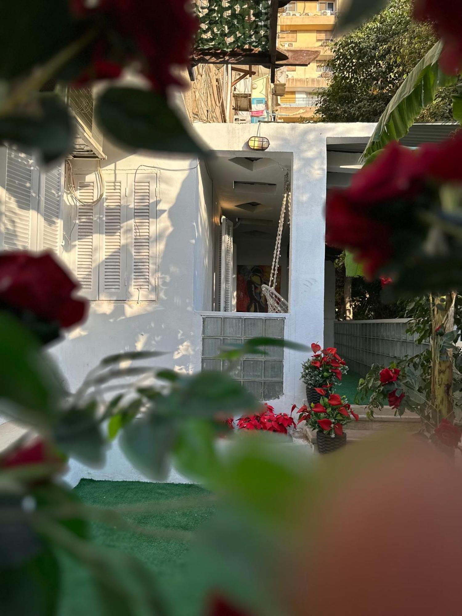 Modern 1-Bedroom Apartment In Zamalek Visits Allowed Le Caire Extérieur photo