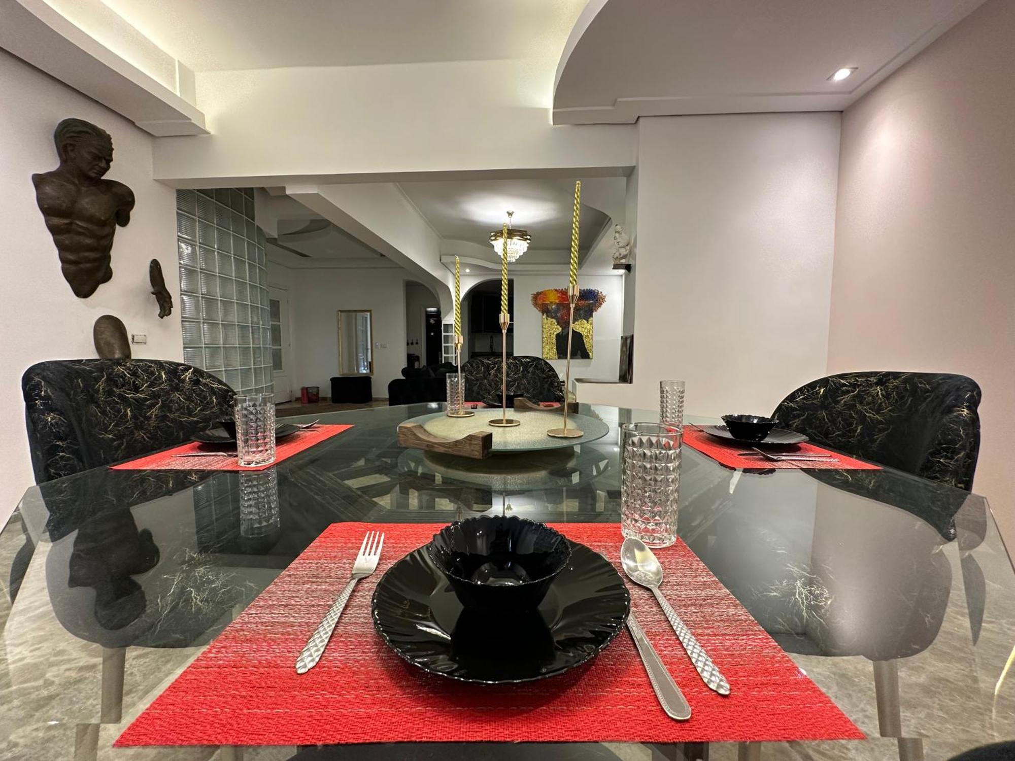 Modern 1-Bedroom Apartment In Zamalek Visits Allowed Le Caire Extérieur photo