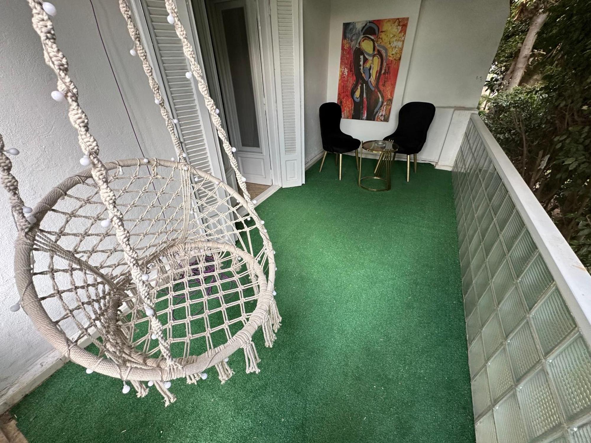 Modern 1-Bedroom Apartment In Zamalek Visits Allowed Le Caire Extérieur photo